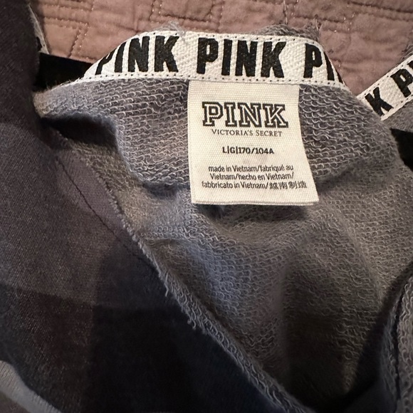 Victoria Secret camo sweater - Picture 5 of 6